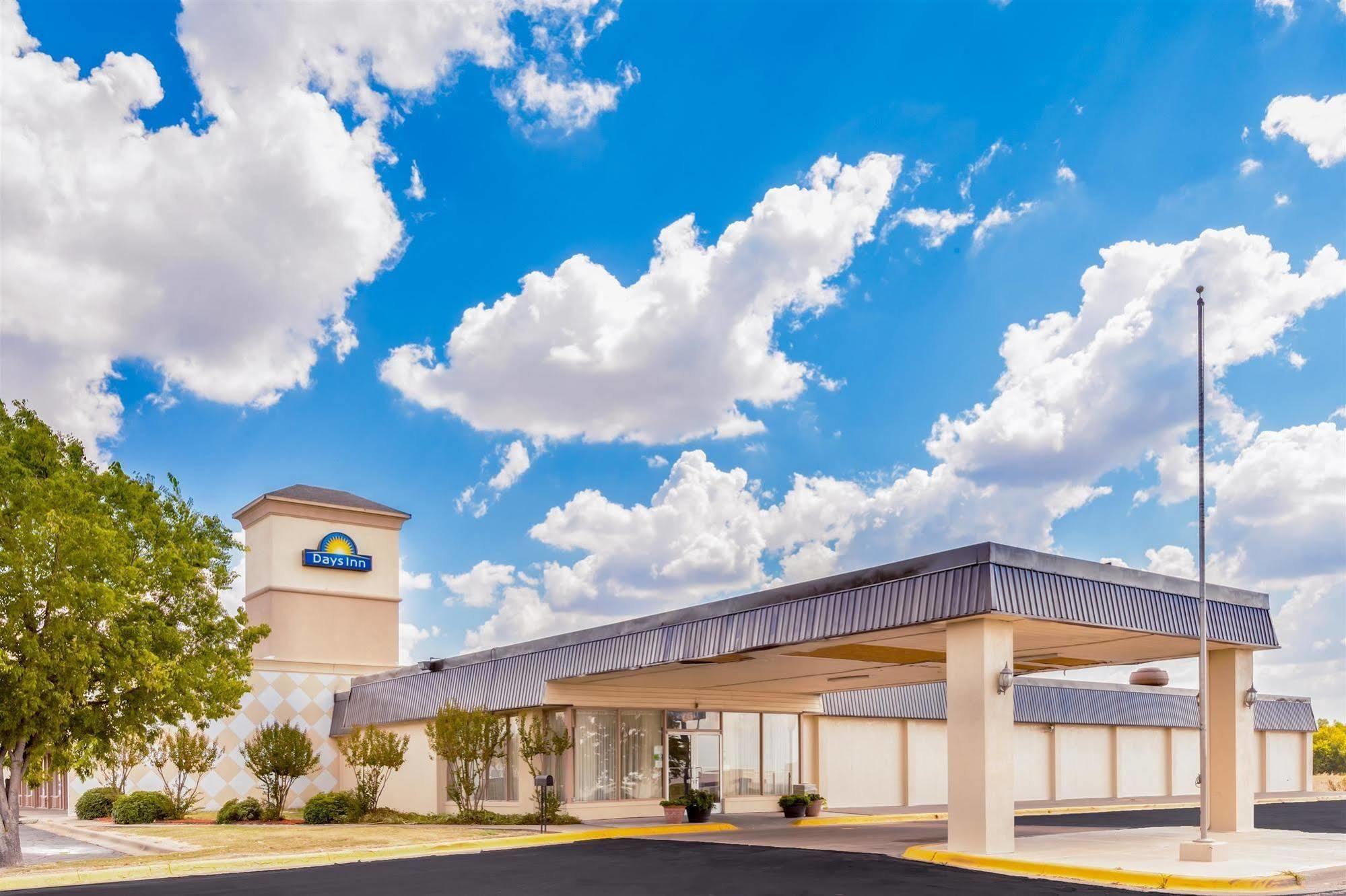 Days Inn By Wyndham Hillsboro Tx Esterno foto